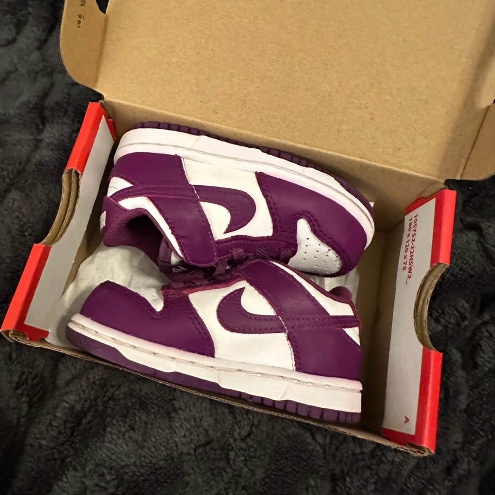 Nike Kids Purple and White Sneakers